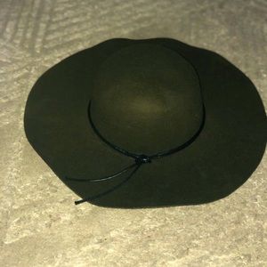 Cartwheel hat